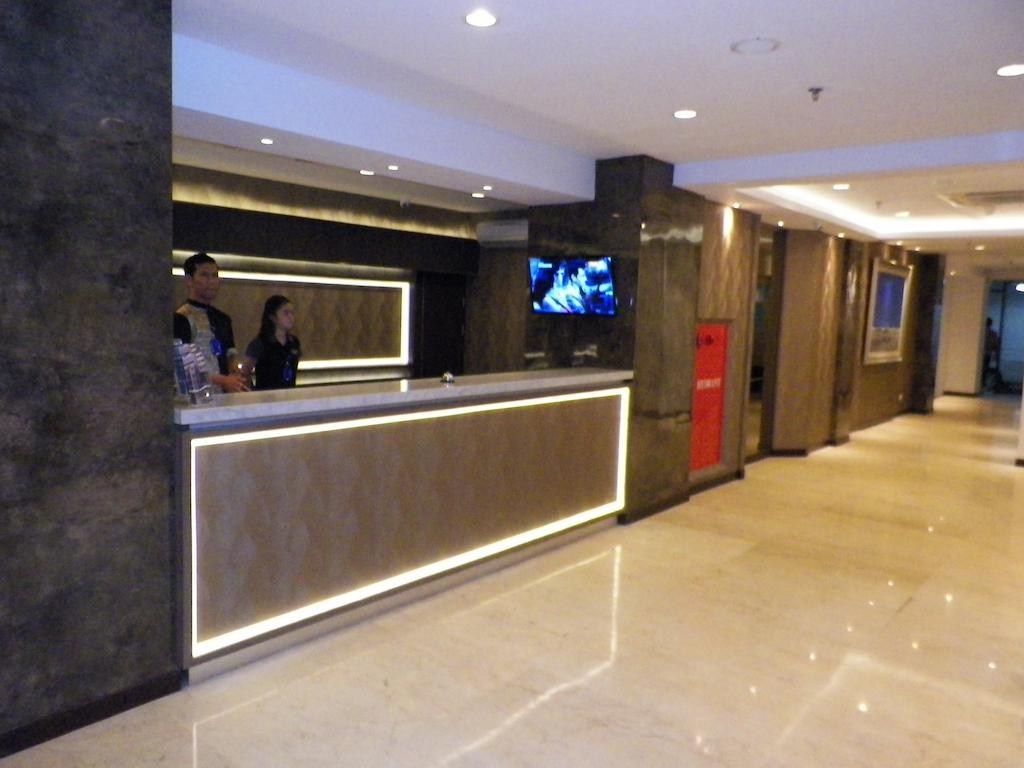 D'Best Hotel Pasar Baru Bandung Luaran gambar